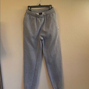 Boys Jordan Gray Sweatpants with Logo youth large banded bottom athletic pant